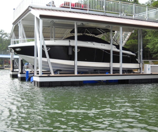 used vertical boat lifts for sale at Lake Lanier