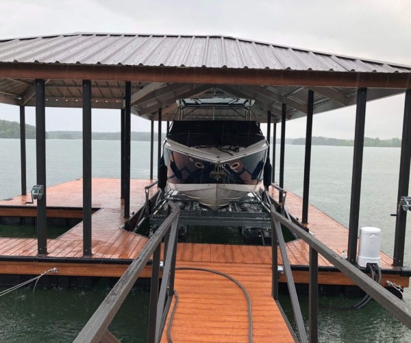 boat lift installation at Lake Lanier