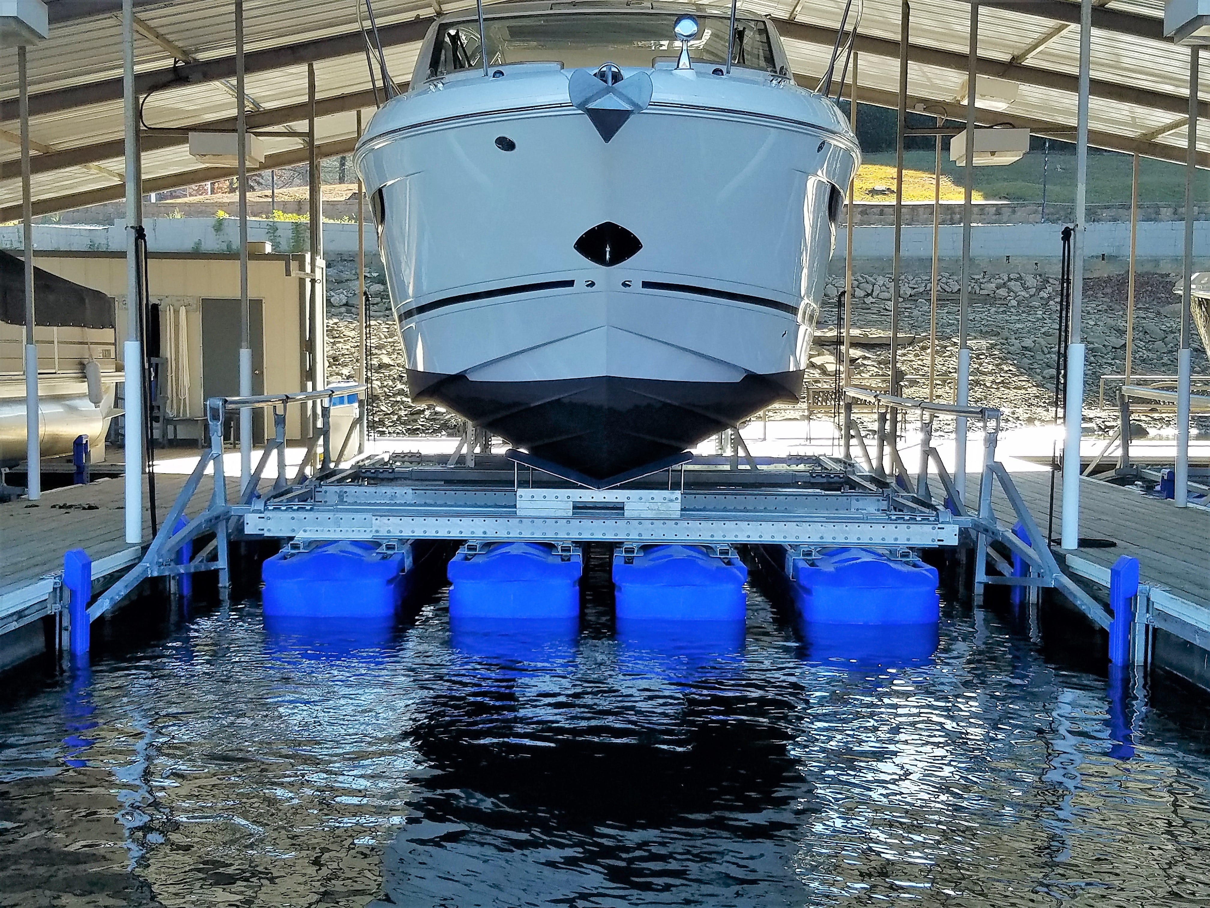 Boat Lift in Lake Lanier, GA