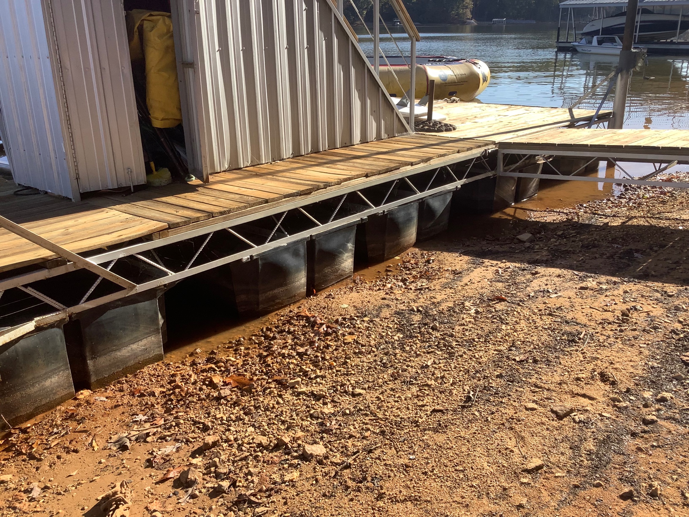 5 Reasons to Move Your Boat Dock in the Off Season